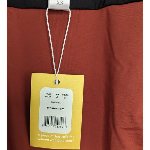 Andie Swim One Piece Swimsuit The Bronti - Picture 4 of 10